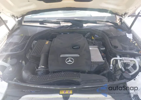 2018 Mercedes-Benz C 300 4Matic из США, поврежденный, VIN 55SWF4KB4JU244606